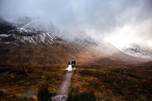 mobile - carousel-hero-element image-4