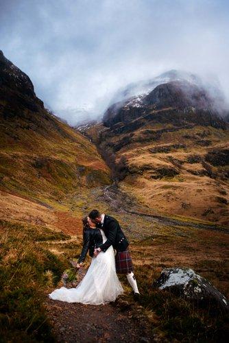 mobile - carousel-hero-element image-12