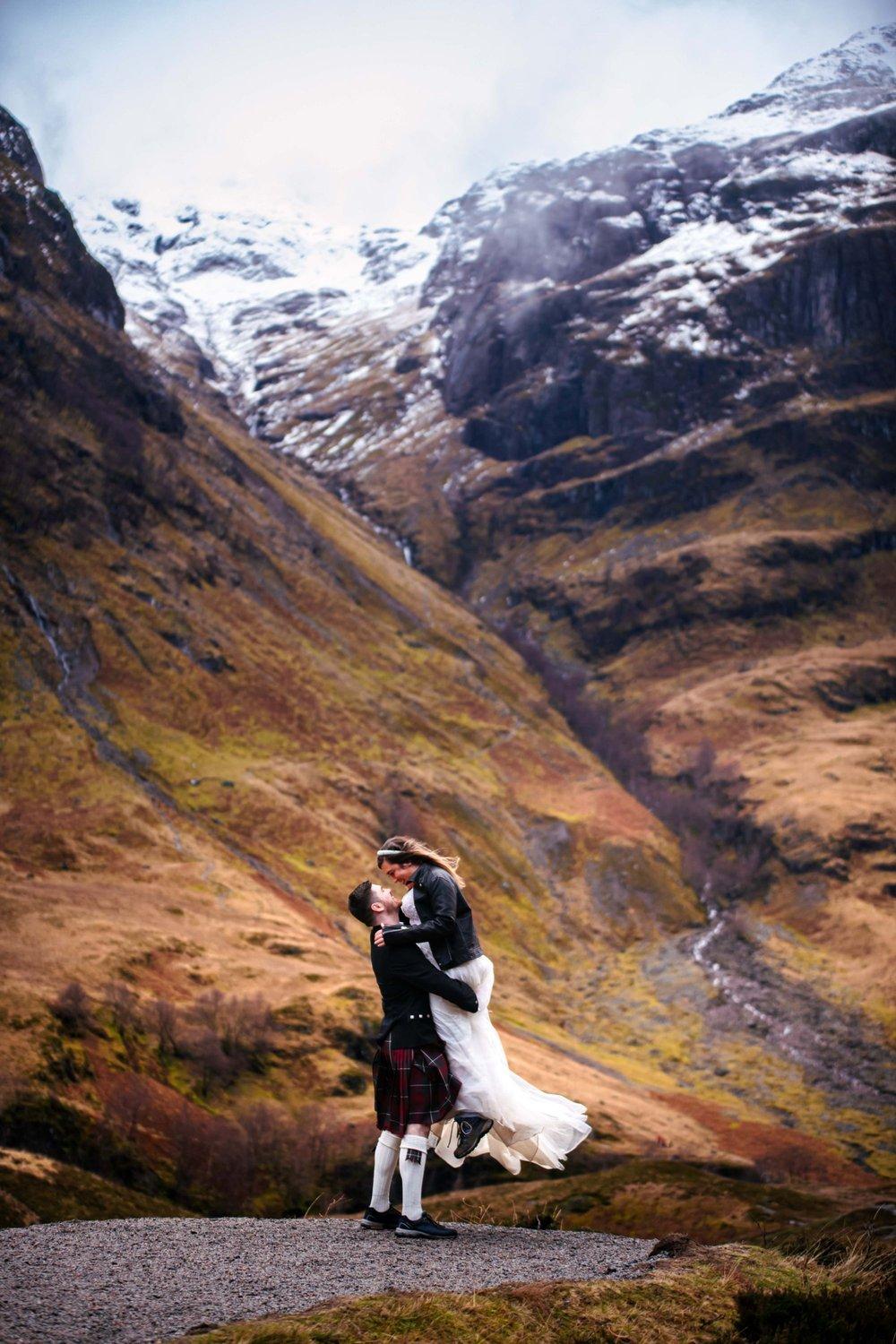 carousel-hero-element image-10