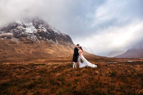 mobile - carousel-hero-element image-1