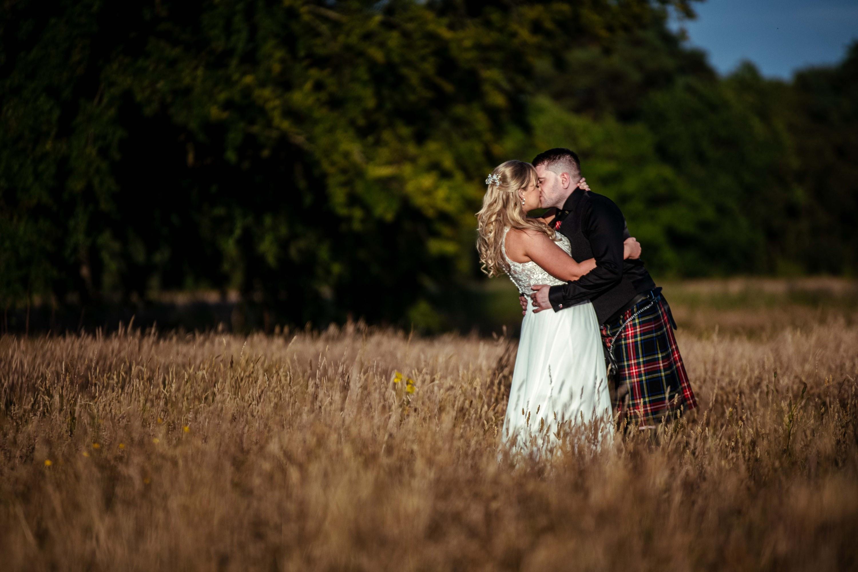 carousel-hero-element image-3