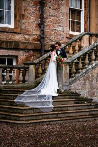 mobile - carousel-hero-element image-5