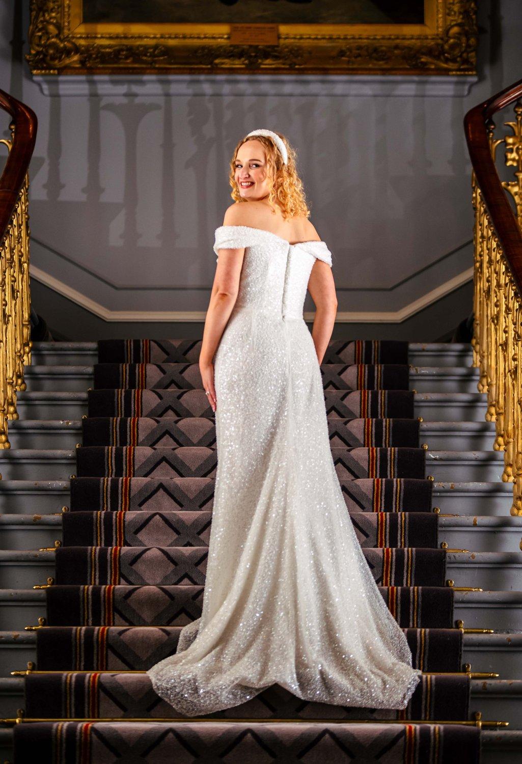 carousel-hero-element image-11