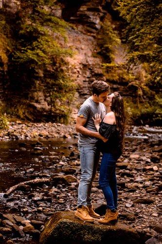 mobile - carousel-hero-element image-19