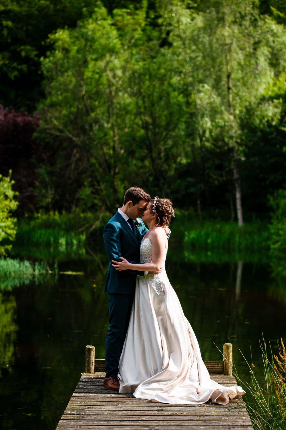 carousel-hero-element image-9