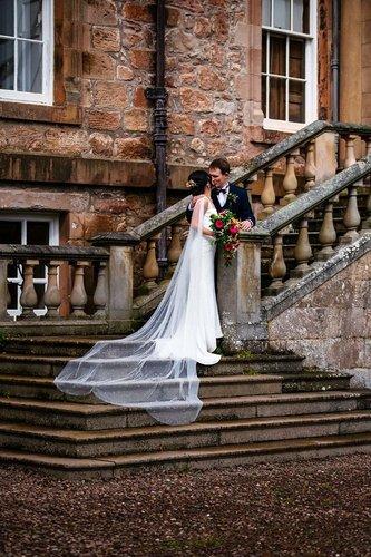 mobile - carousel-hero-element image-7