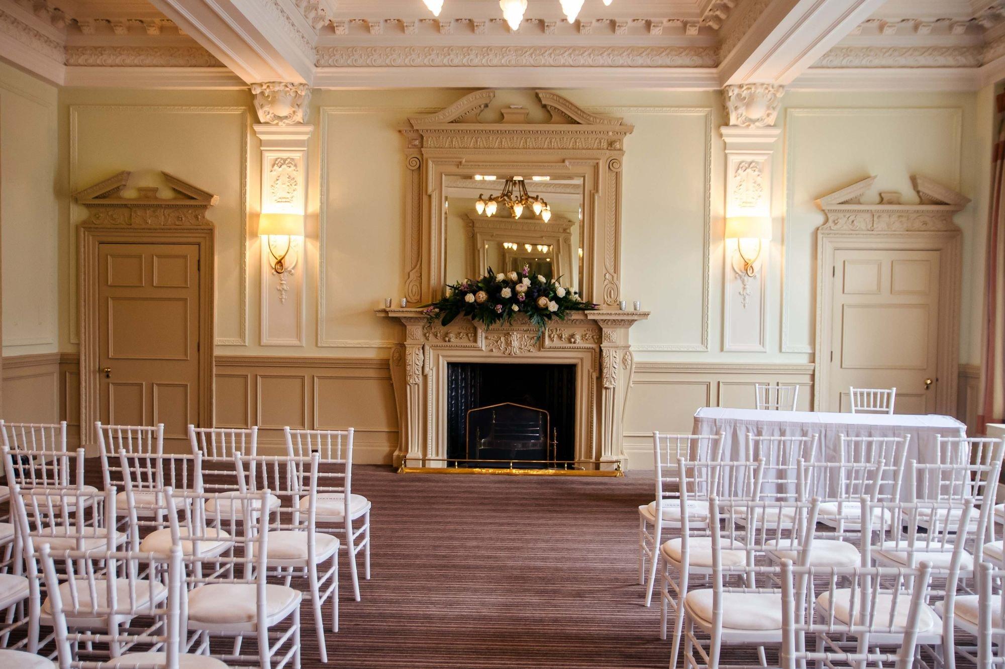 carousel-hero-element image-13